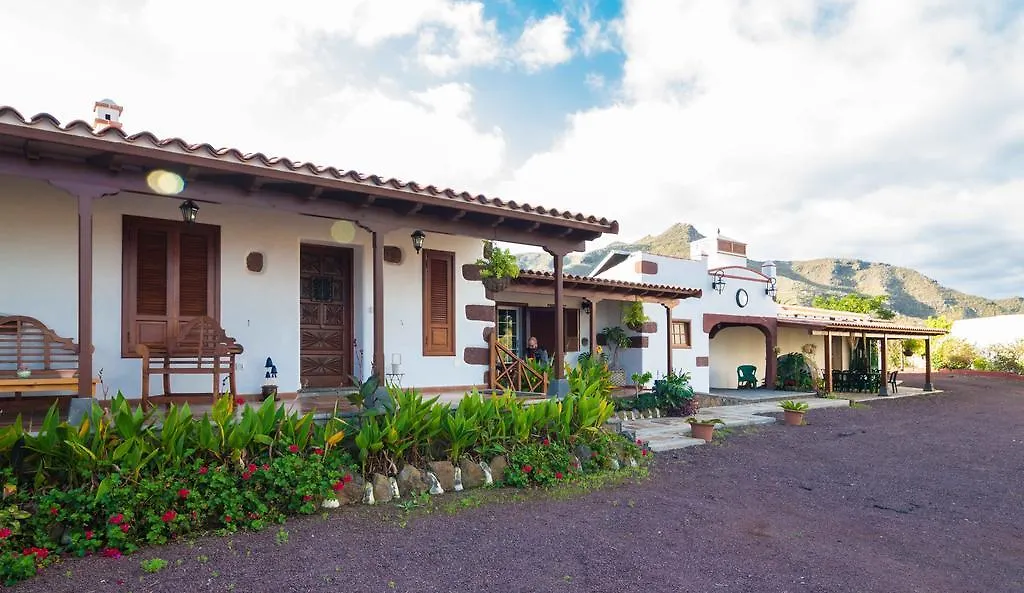 Finca El Picacho Apartments In The Countryside 2 Km From The Beach Tejina